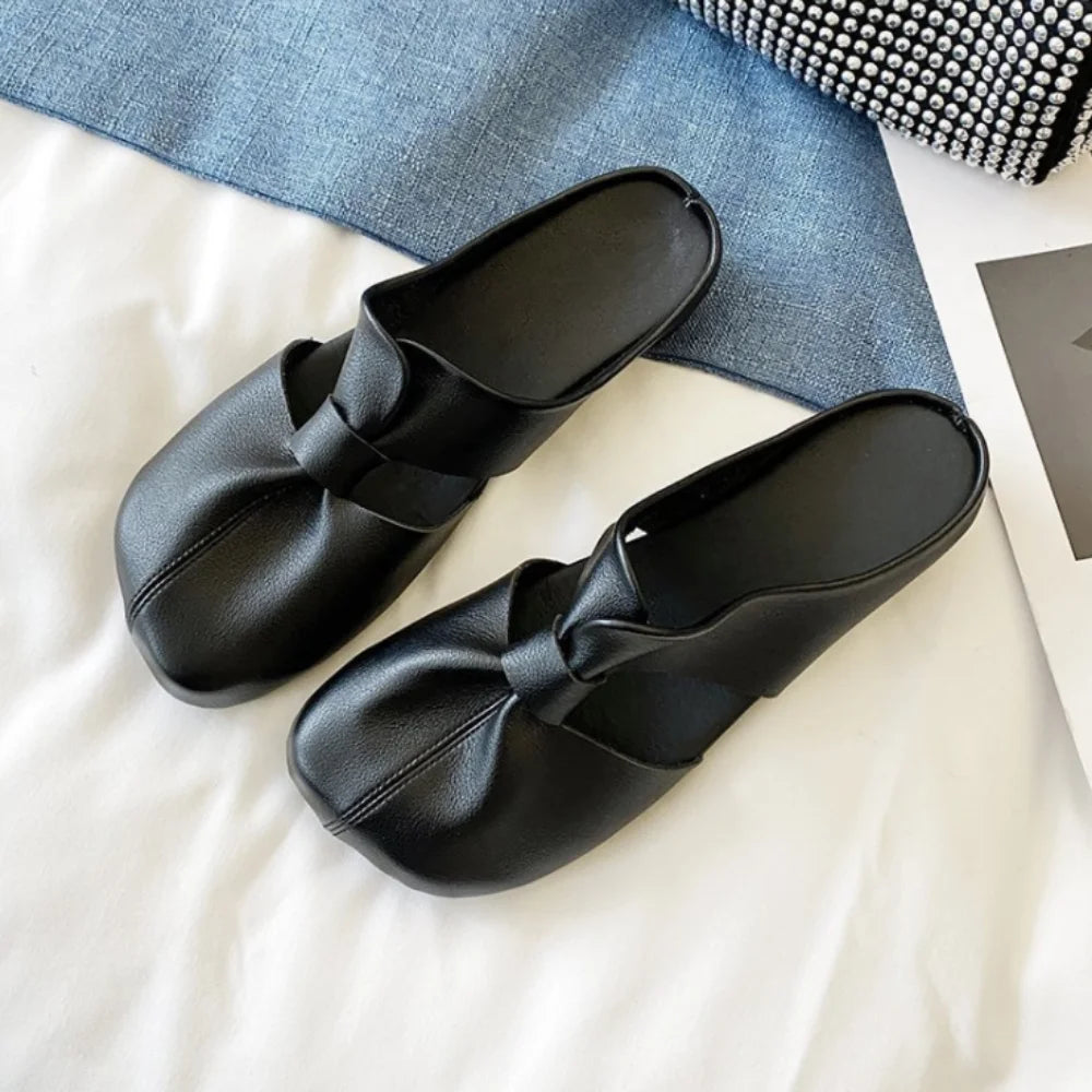 Sandália Rasteira de Couro