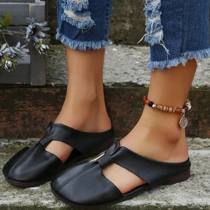 Sandália Rasteira de Couro